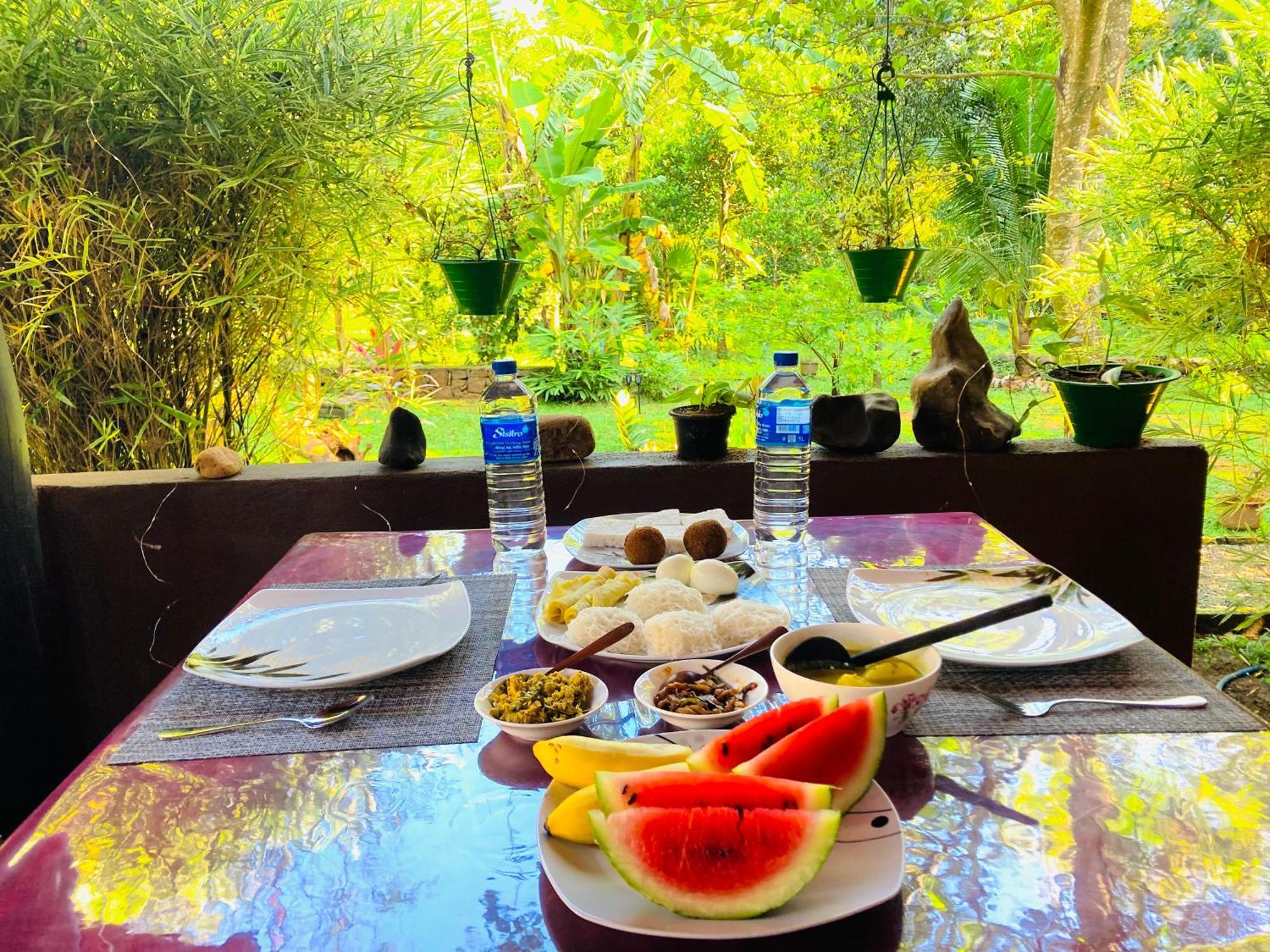 Suncity Privacy Cottages Udawalawe Eksteriør bilde