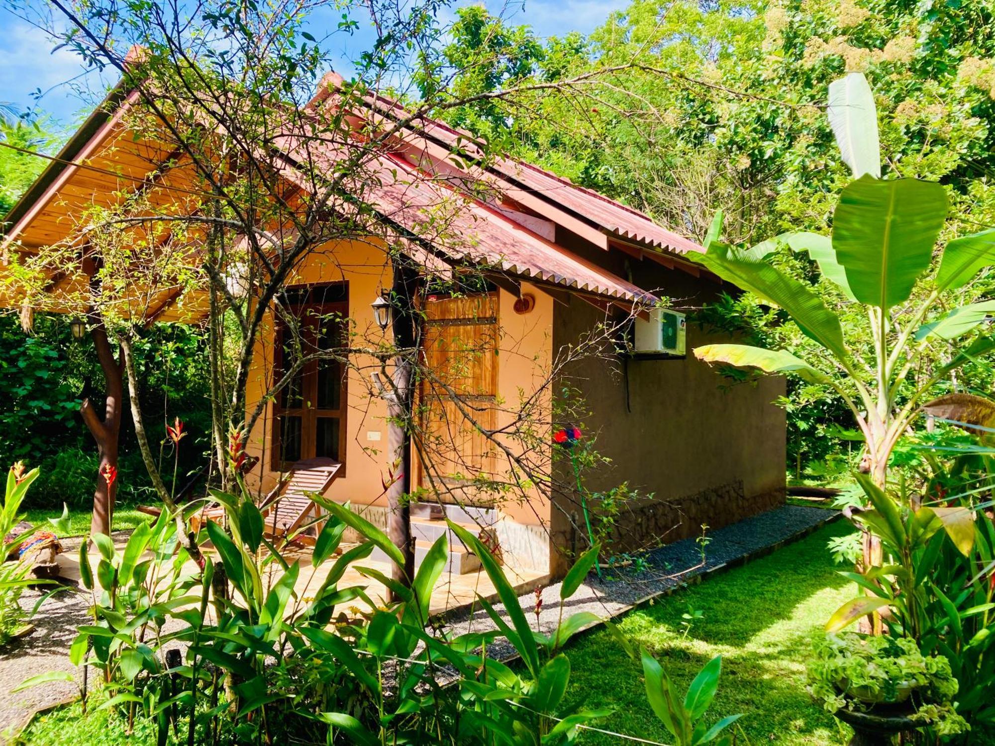 Suncity Privacy Cottages Udawalawe Eksteriør bilde
