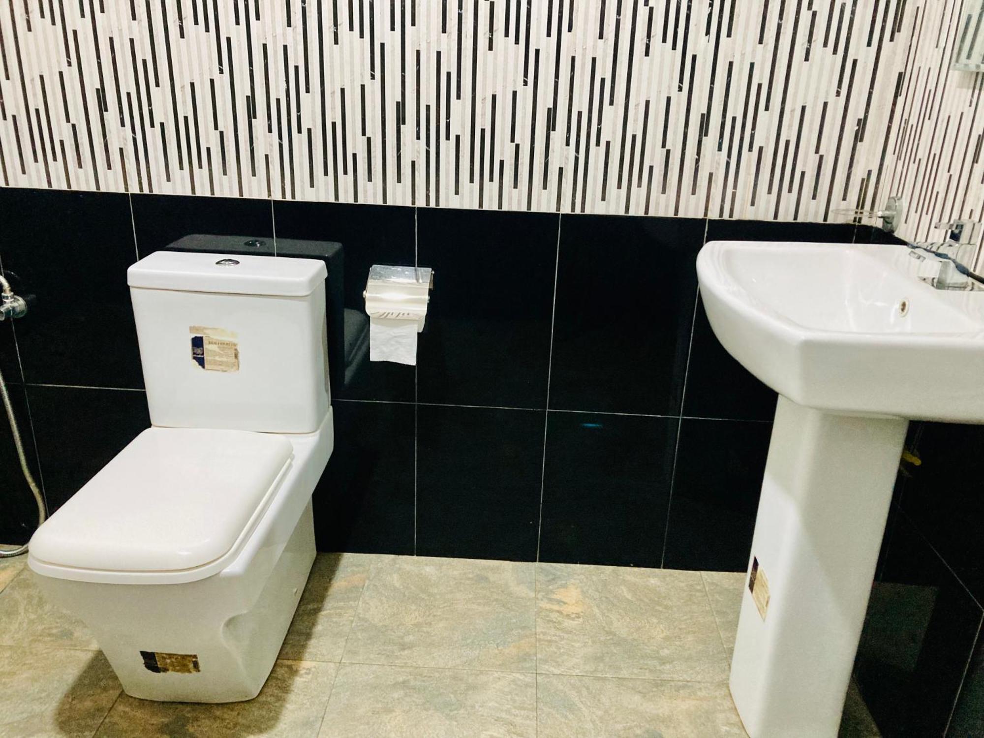 Suncity Privacy Cottages Udawalawe Eksteriør bilde
