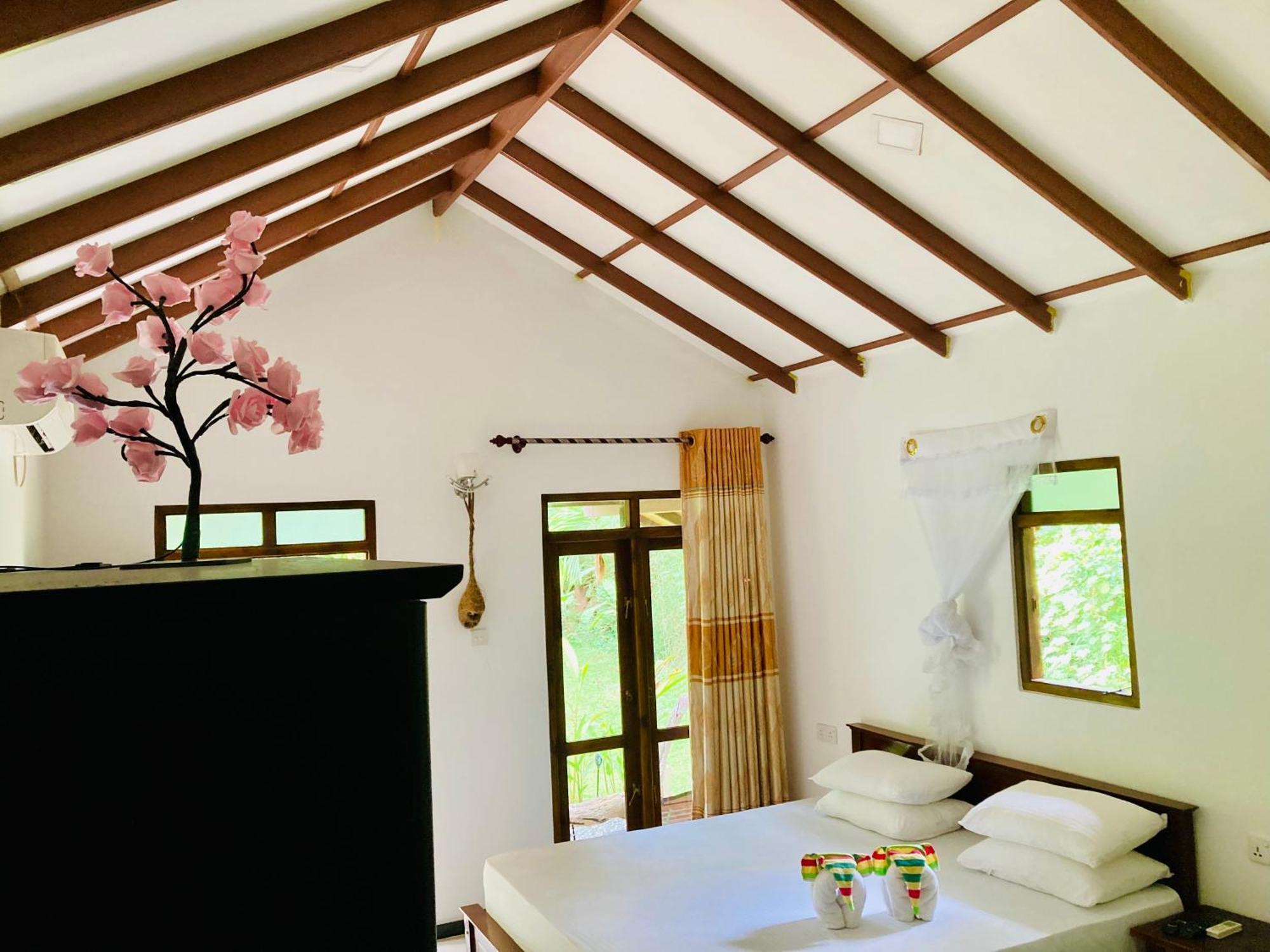 Suncity Privacy Cottages Udawalawe Eksteriør bilde